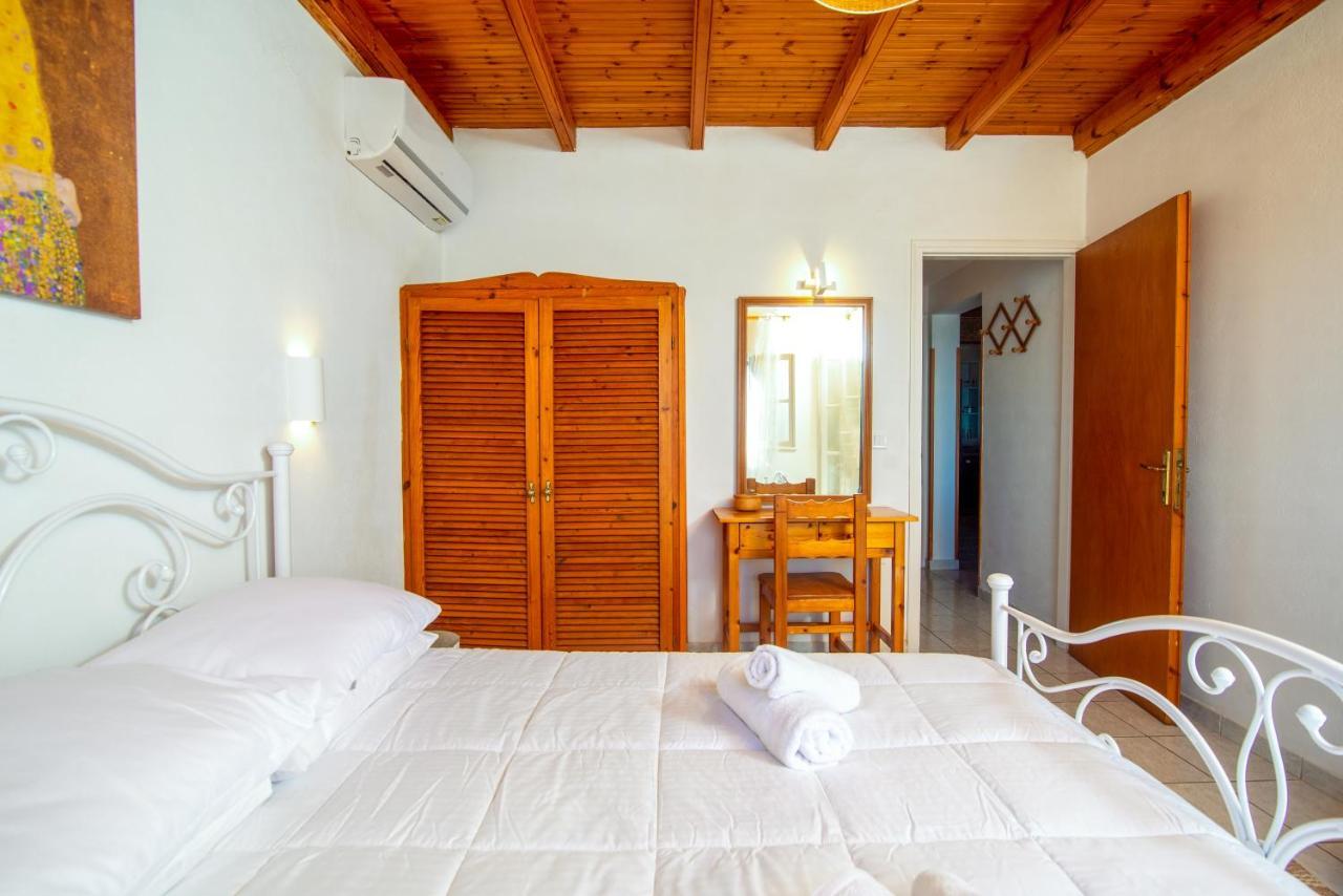 Aphrodite'S Maisonette On Corfu Island Barbati Exteriör bild