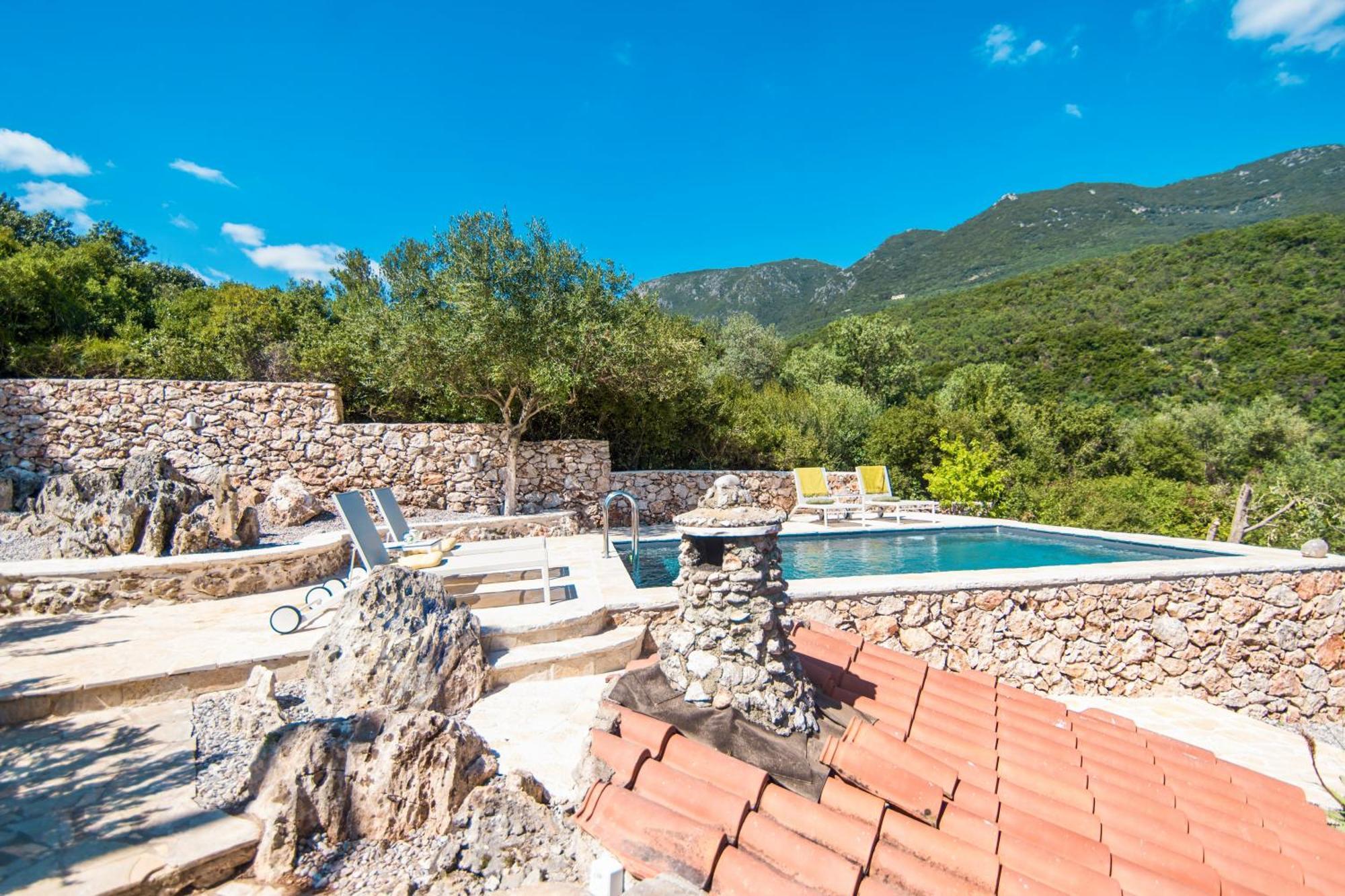 Aphrodite'S Maisonette On Corfu Island Barbati Exteriör bild